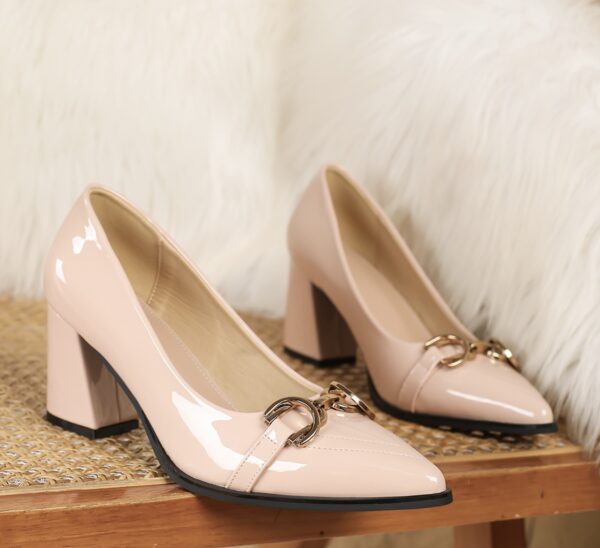 Nude Square Heel Full Shoe