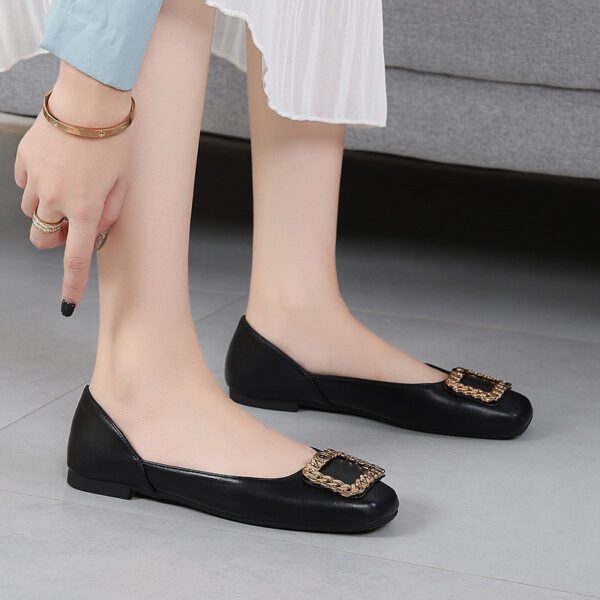 Black Hazel Brooch Flat Shoe