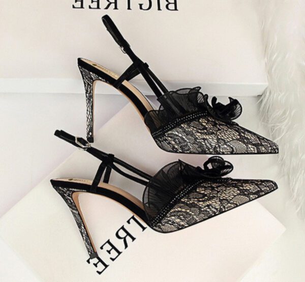 Jet Desire Slingback Kitten Heel
