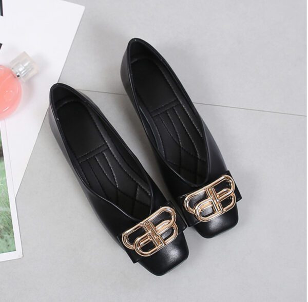 Black Royale Flat Shoe