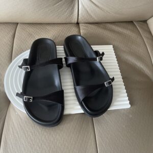 Noir Glide Slippers