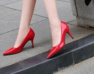 The Low Red Cover Shoe adds a bold yet elegant touch to your everyday style. Featuring a sleek full coverage design and a comfortable low heel.